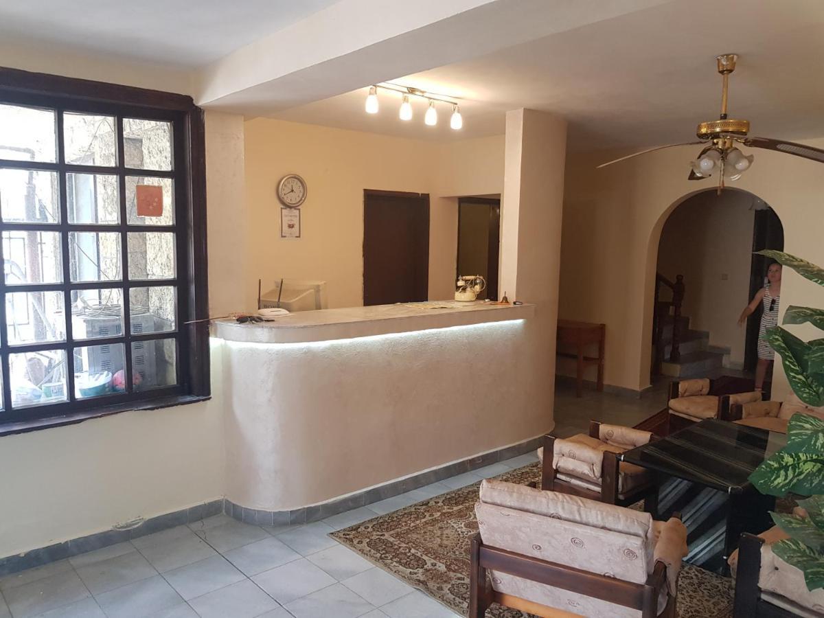 Dvete Brezi Hotel Burgas Ngoại thất bức ảnh