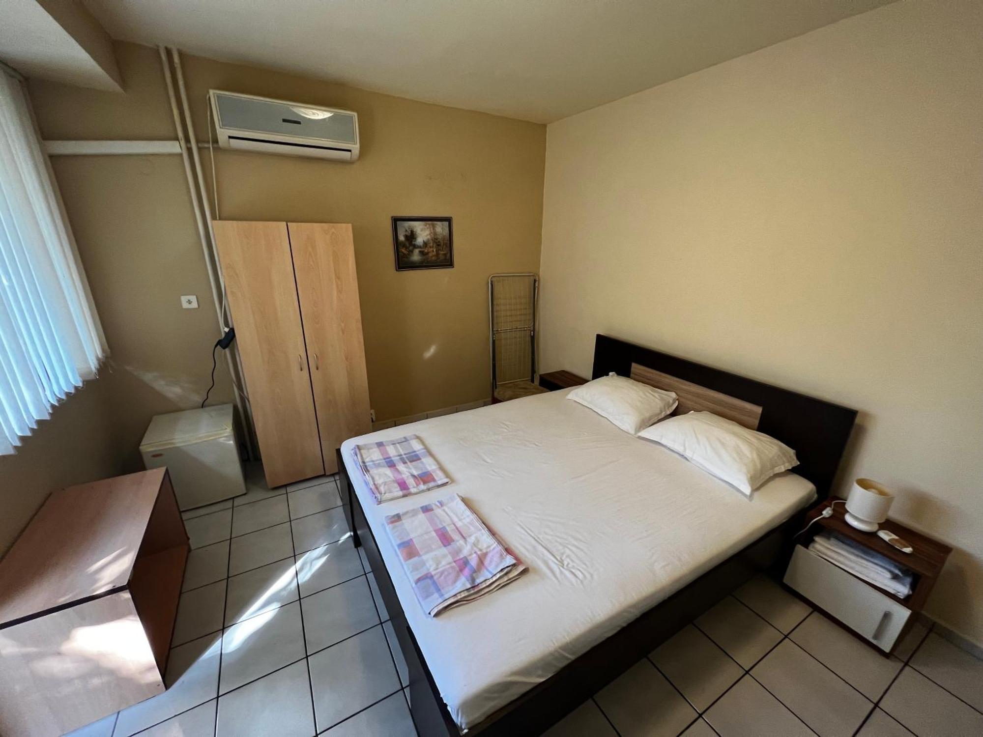 Dvete Brezi Hotel Burgas Ngoại thất bức ảnh